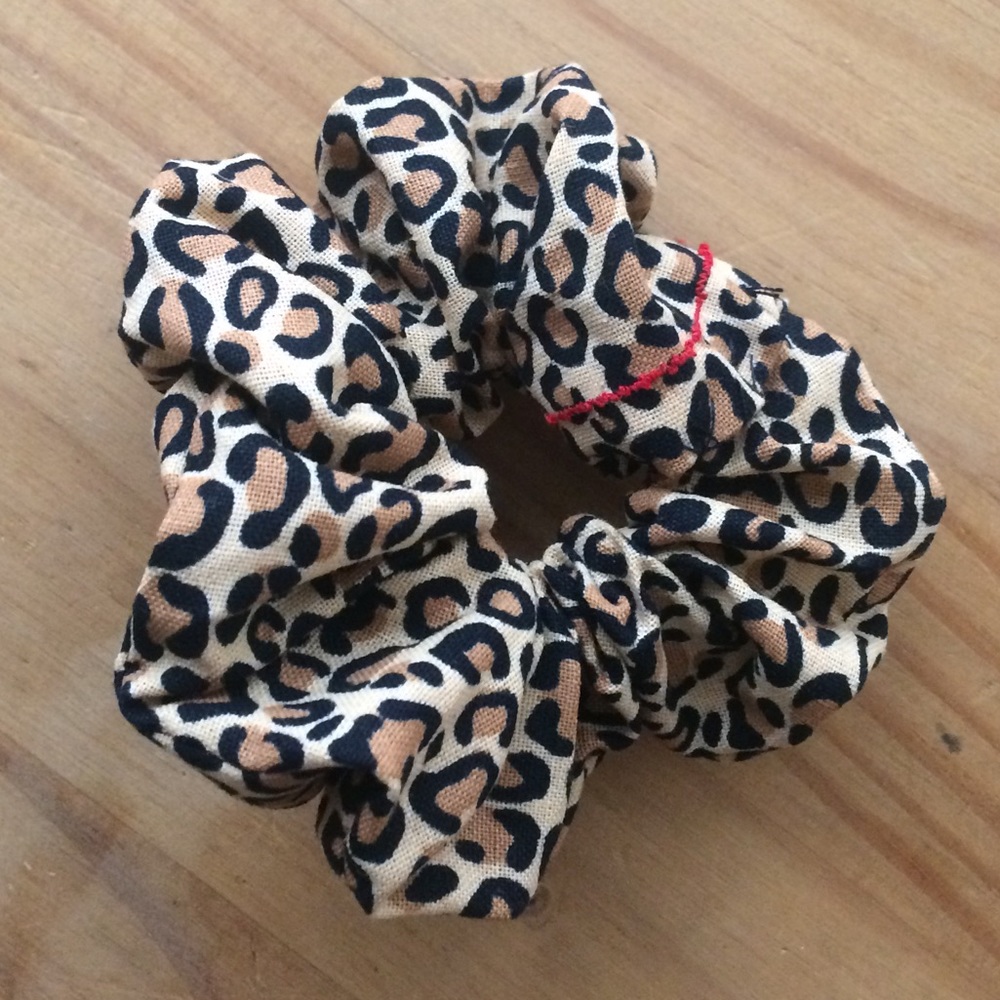 Handmade custom SCRUNCHIES! - Picture 3 of 3